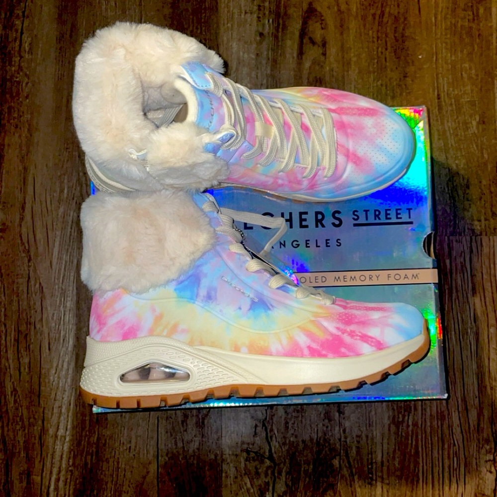 Skechers Uno Rugged - Groovy Spirit Multicolor Rainbow Unique